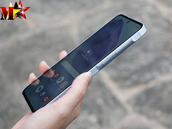 遇到手機閃退該怎麼辦?你可以試著這樣解決 門號申辦/空機販售 遇到手機閃退該怎麼辦?你可以試著這樣解決 門號申辦/空機販售