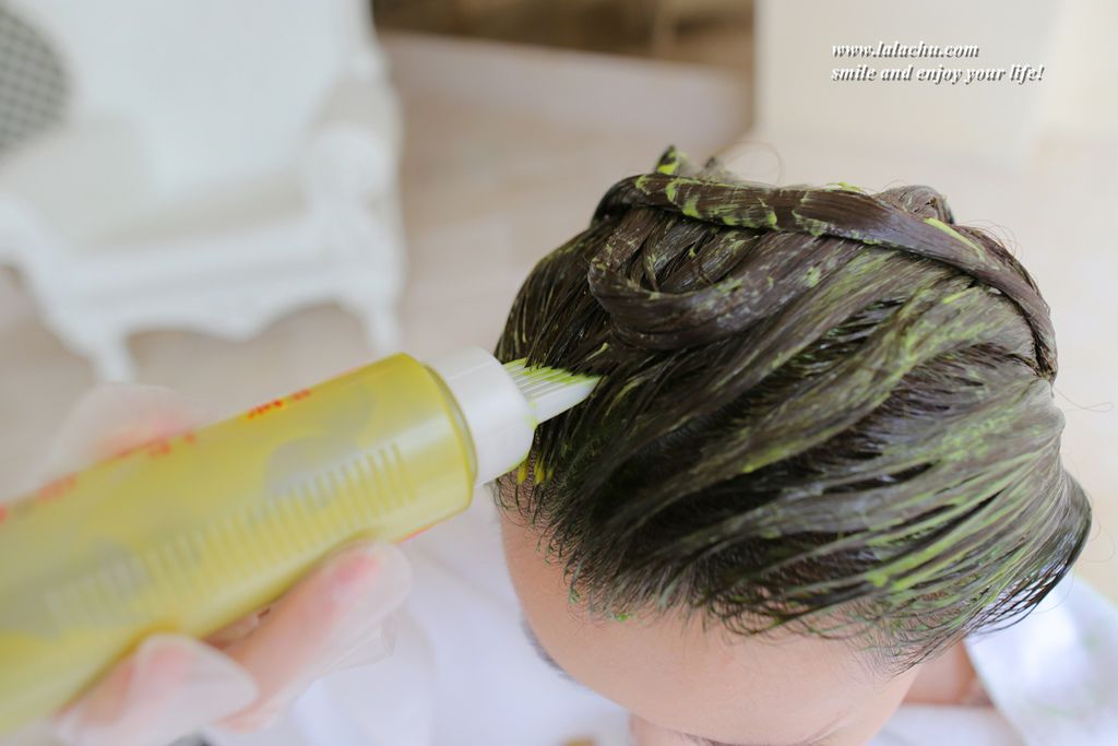 IMG_3430.jpg 卡樂芙, 卡樂芙染髮霜, 卡樂芙染髮劑, 染髮, 推薦, 顯色, 染髮推薦, 護髮染, 自己染, 護髮, 亞麻綠, 寶石粉紅