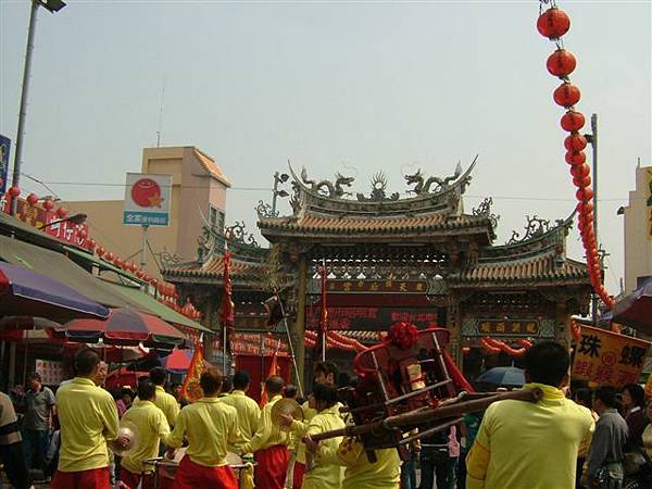 香火鼎盛的鹿港天后宮