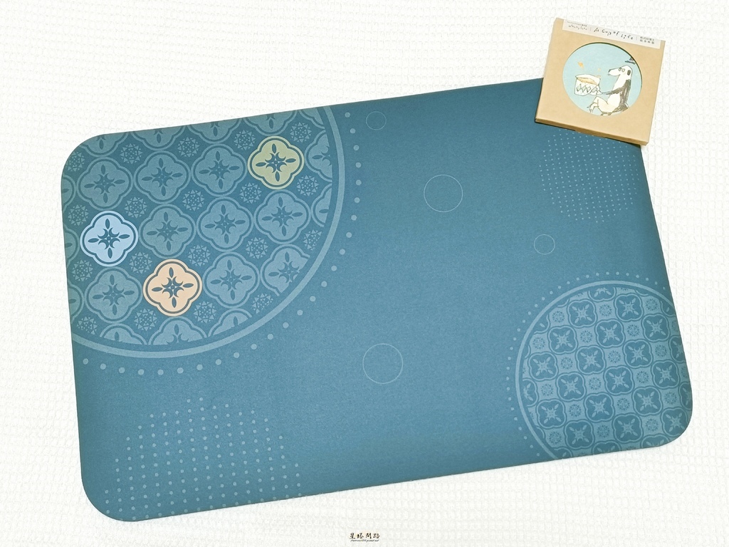 開箱 怪獸居家生活|軟式珪藻土地墊、Ducky杯墊 評價、好 開箱 怪獸居家生活|軟式珪藻土地墊、Ducky杯墊 評價、好