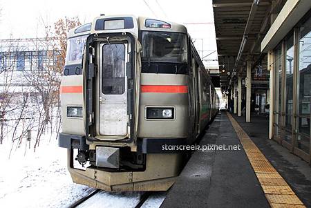 潺潺輕舟 日本鐵道旅人杰語 北海道s 01 石勝線西段 杰水輕喃starbuckser S Creek 痞客邦