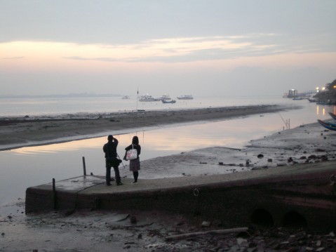 河邊風景