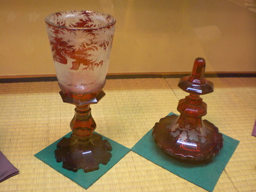 玻璃杯.jpg 玻璃杯.jpg