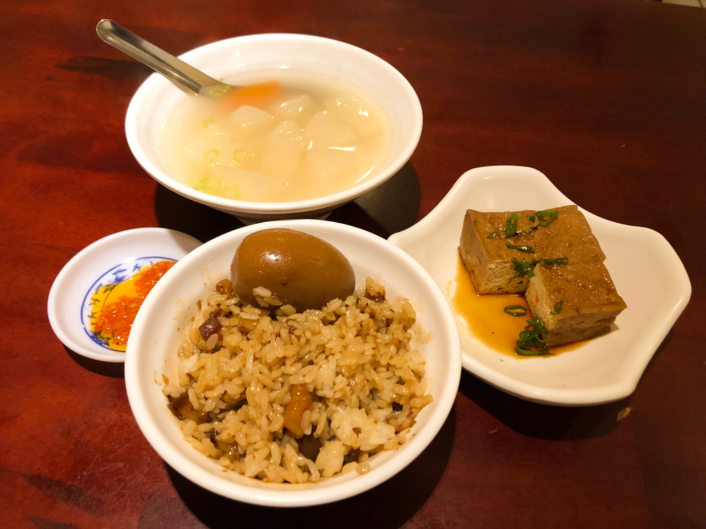 大稻埕滷肉飯.jpg 大稻埕滷肉飯.jpg