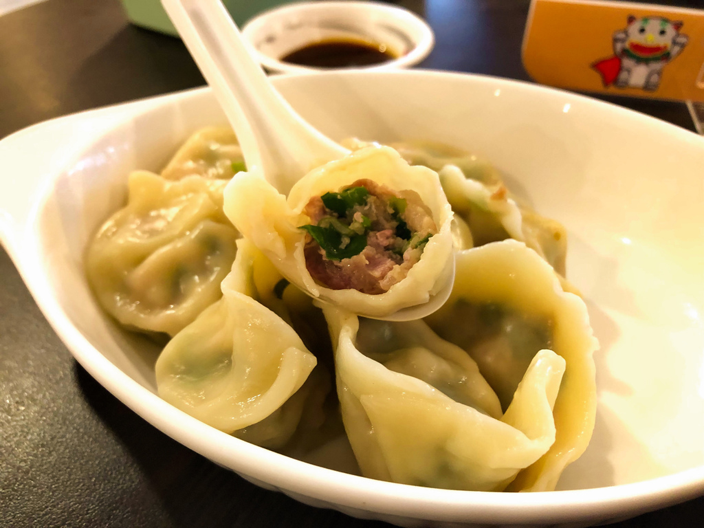 金橙牛肉麵2.jpg 金橙牛肉麵2.jpg