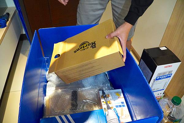 巨力搬家鞋櫃打包-6.JPG 巨力搬家鞋櫃打包-6.JPG