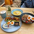 1217用餐照.jpg