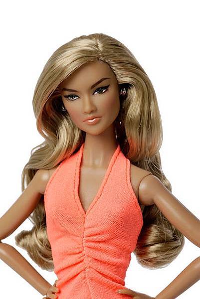 日本人気超絶の fashion royalty AYUMI NAKAMURA FR 海外ドール