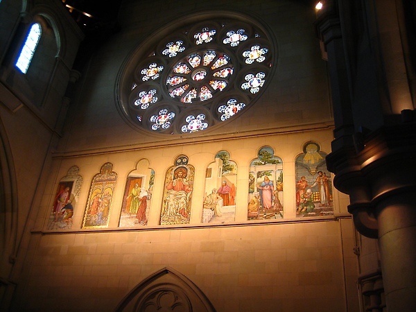 基督城的教堂內部彩繪