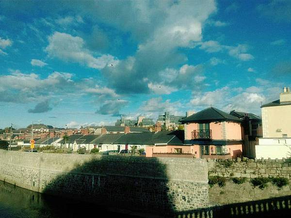 107936.jpg 107936.jpg