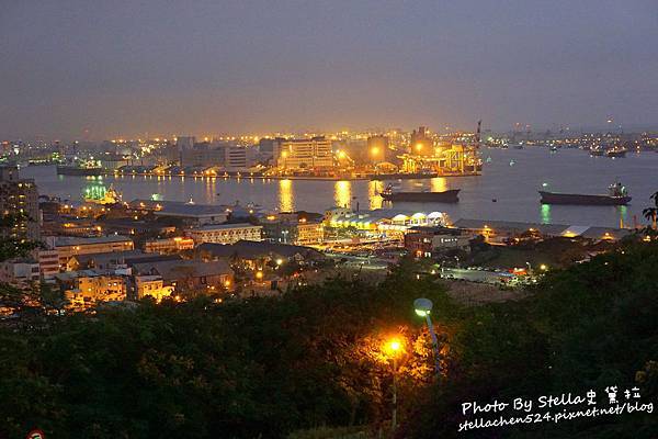 【高雄市-鼓山】登上山頂飽覽港都夜景@高雄市忠烈祠.壽山LOVE情人觀景台★高雄/高雄景點/高雄夜景/高雄情侶約會