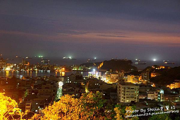 【高雄市-鼓山】登上山頂飽覽港都夜景@高雄市忠烈祠.壽山LOVE情人觀景台★高雄/高雄景點/高雄夜景/高雄情侶約會