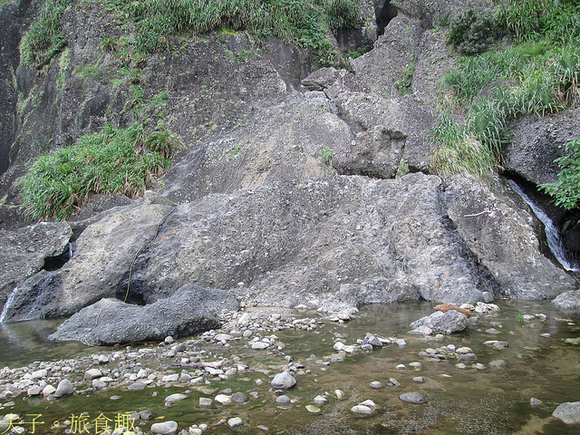 綠島 柚子湖 翠湖 X 瀑布秘境