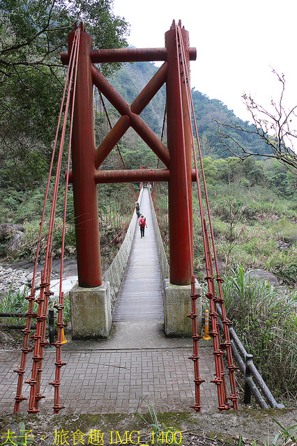 IMG_1400.jpg - 水雲吊橋 紅色的橋身橫跨汶水溪 20220213