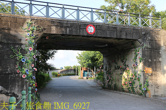 IMG_6927.jpg - 嘉義新港鄉板頭村 古笨港戶外考古園區 剪黏大壁畫 20200808