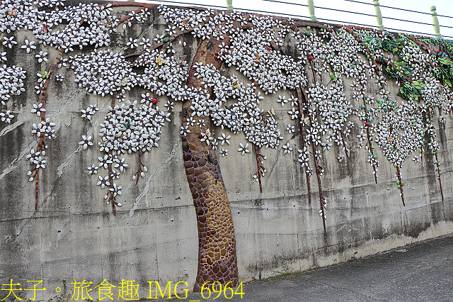 五分仔車鐵道 彰化媽 笨港換龍袍 限定版香路輕旅 IMG_6964.jpg - 嘉義新港鄉板頭村 古笨港戶外考古園區 剪黏大壁畫 20200808