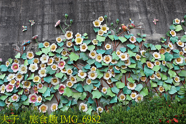 五分仔車鐵道 彰化媽 笨港換龍袍 限定版香路輕旅 IMG_6982.jpg - 嘉義新港鄉板頭村 古笨港戶外考古園區 剪黏大壁畫 20200808