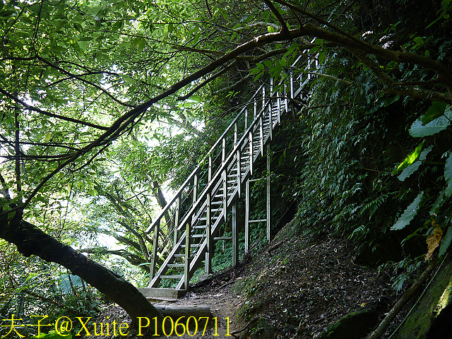 三貂嶺瀑布群 瀑布、峭壁、岩窟、壺穴、步道挑戰 一次入袋 P1060711.jpg - 三貂嶺瀑布群 20180813