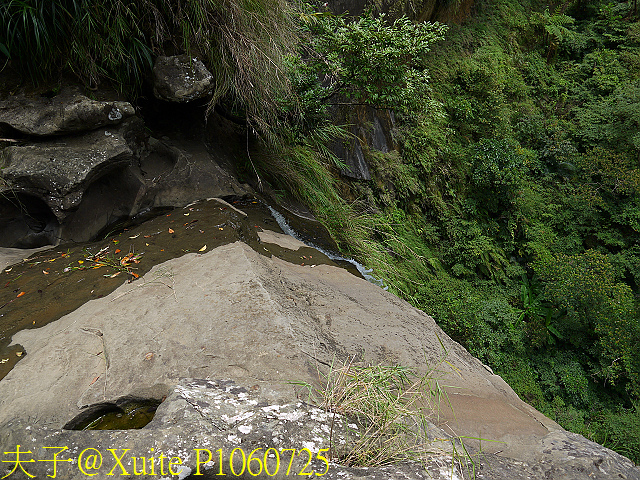三貂嶺瀑布群 瀑布、峭壁、岩窟、壺穴、步道挑戰 一次入袋 P1060725.jpg - 三貂嶺瀑布群 20180813