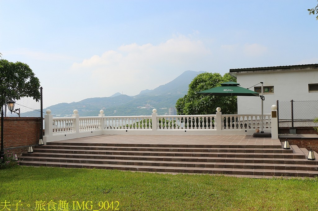 巫登益當代藝術園區 當代彩墨藝術 X 百年歷史建築 X 庭院