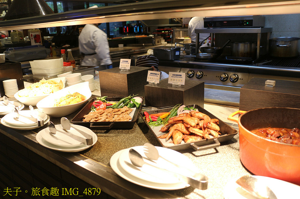 台南大員皇冠假日酒店 元素餐廳 全自助式美食餐台 最能挑逗你 台南大員皇冠假日酒店 元素餐廳 全自助式美食餐台 最能挑逗你