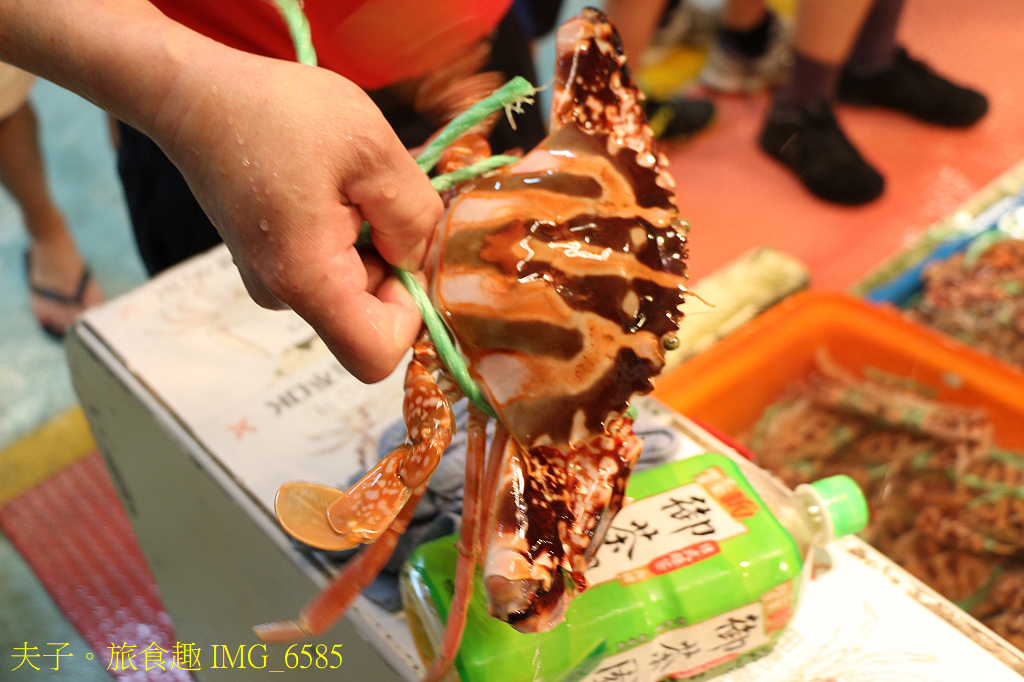 富貴角燈塔 台灣本島最北的燈塔 台灣本島唯一設有霧笛的燈塔 富貴角燈塔 台灣本島最北的燈塔 台灣本島唯一設有霧笛的燈塔