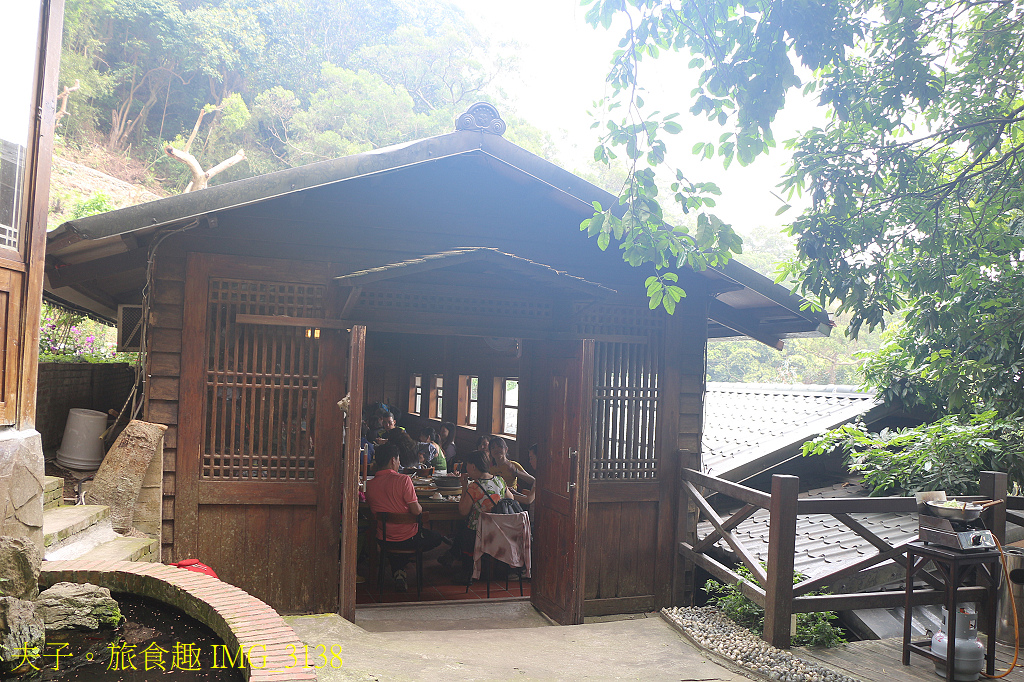 觀音山 碧瑤山莊 爬山吃美食一兼二顧