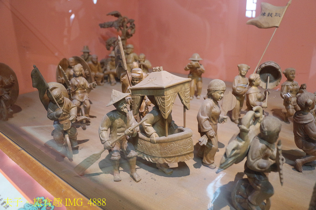 五虎迎賓 傳統糊紙、彩繪藝術聯展 雙師領軍完美呈現傳統工藝