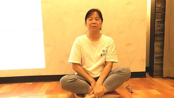 陳莉美-小.jpg 陳莉美-小.jpg