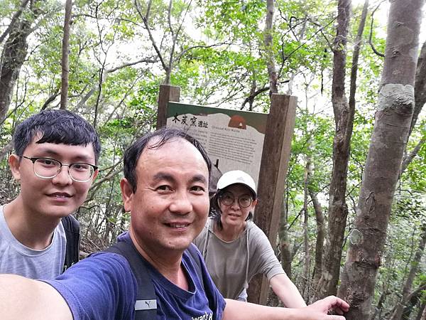 IMG_20201017_140430.jpg IMG_20201017_140430.jpg