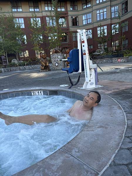 2025-10-8 返回gilroy,從南部出口回