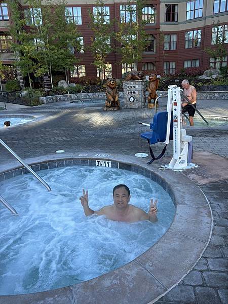 2025-10-8 返回gilroy,從南部出口回