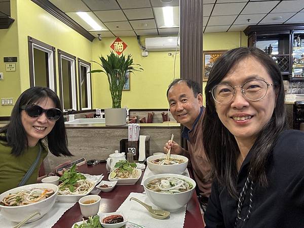 2025-10-9 gilroy outlet 一日遊（中餐