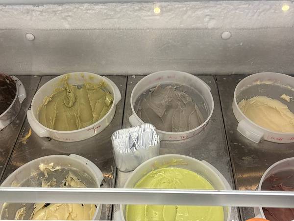 2025-10-9 gilroy outlet 一日遊（中餐