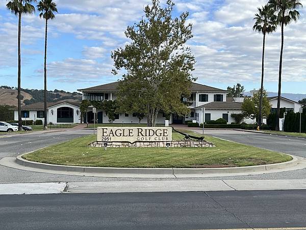 2025-10-9 gilroy outlet 一日遊（中餐