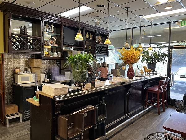 2025-10-9 gilroy outlet 一日遊（中餐