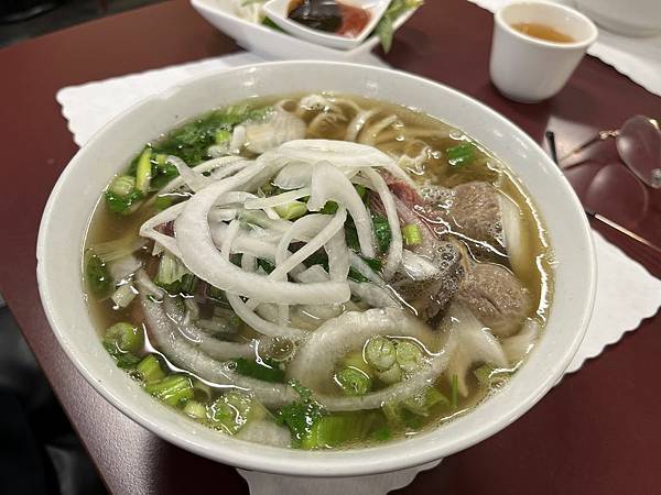 2025-10-9 gilroy outlet 一日遊（中餐