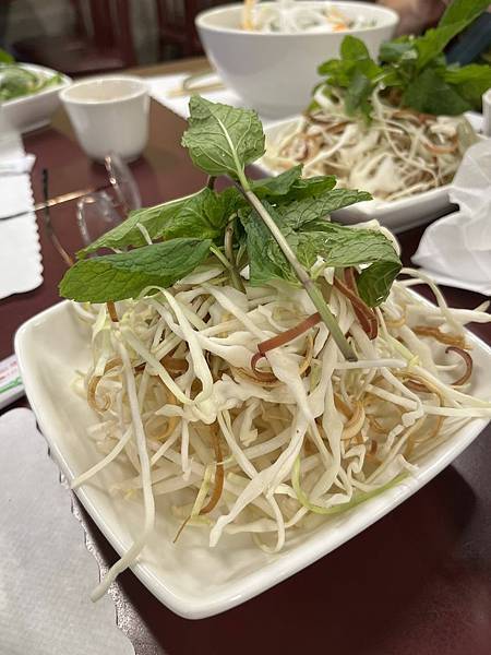 2025-10-9 gilroy outlet 一日遊（中餐