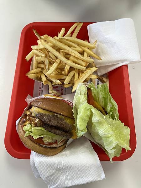 2025-10-9 gilroy outlet 一日遊（中餐