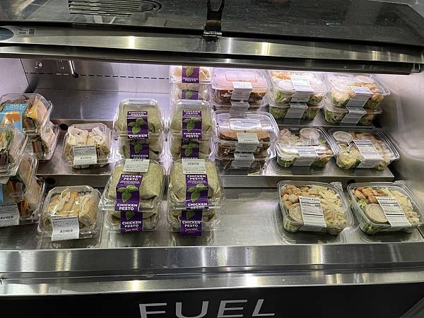 2025-10-9 gilroy outlet 一日遊（中餐