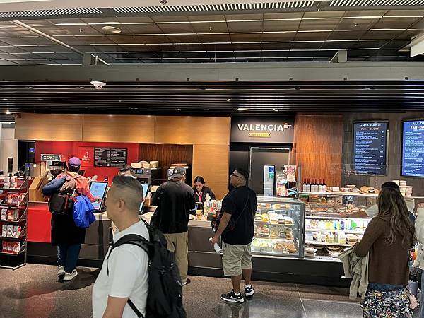 2025-10-9 gilroy outlet 一日遊（中餐