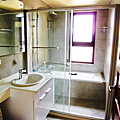 主臥衛浴3