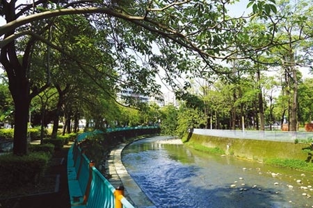 河川完成整治，台中市南區的景觀與質感跟著提升。 .jpg