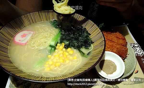 [台北食記]新店古早傳說飲食雜誌館推薦古色古香中式餐廳包廂低消,美食菜單價位,聊天泡茶免費上網好地方,坐整天玩桌遊也OK(分店,停車,素食,無線WIFI,刷卡) (12)