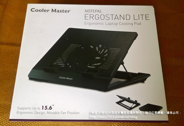 [3C體驗]Cooler Master散熱墊開箱文,推薦Cooler Master Notepal ERGOSTAND LITE 支架式散熱墊試用,,圖文分析(訊凱國際,冷至尊,降溫,教學) (2)