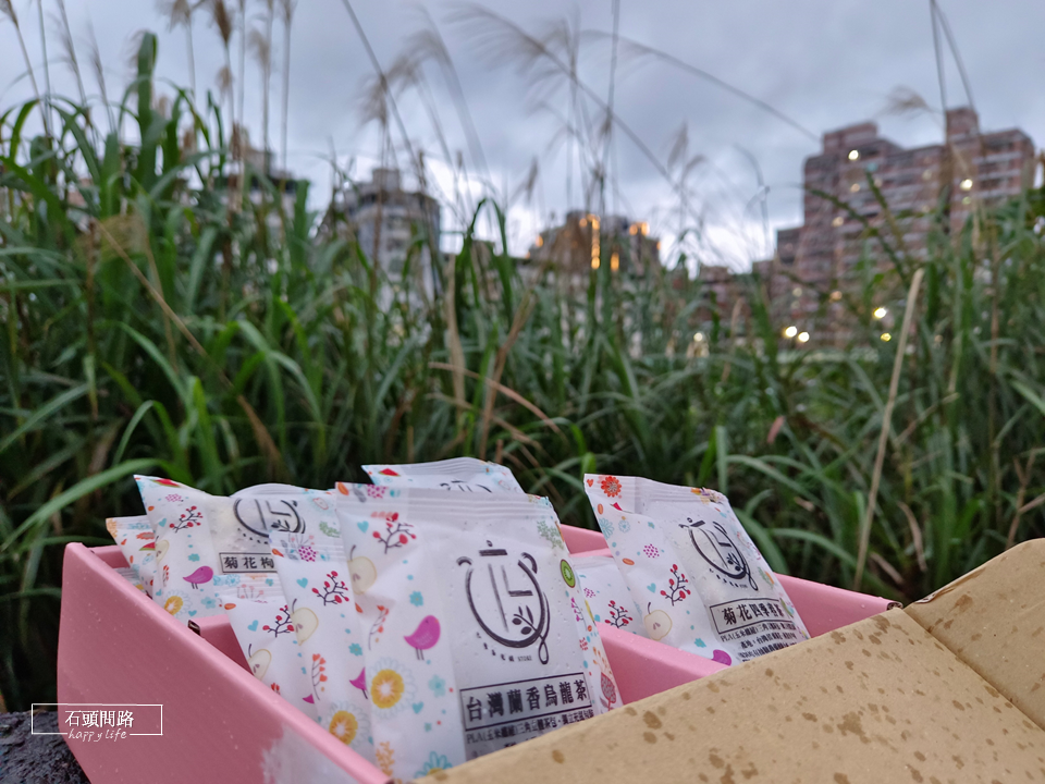 [元豐昌茶舖]花草茶系列三角立體茶包粉色禮盒 (3).PNG