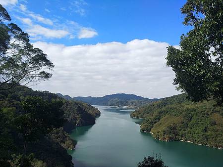 角板山公園青山綠水3.jpg