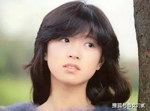 中森明菜.jpg