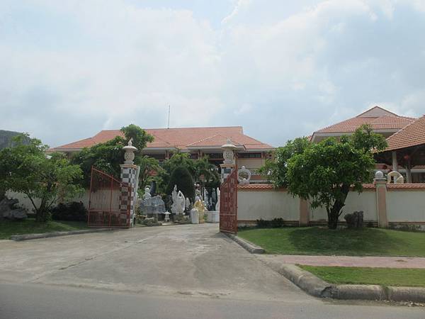 IMG_2296 IMG_2296