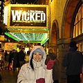 Oriental Theatre上演的&quot;Wicked&quot;